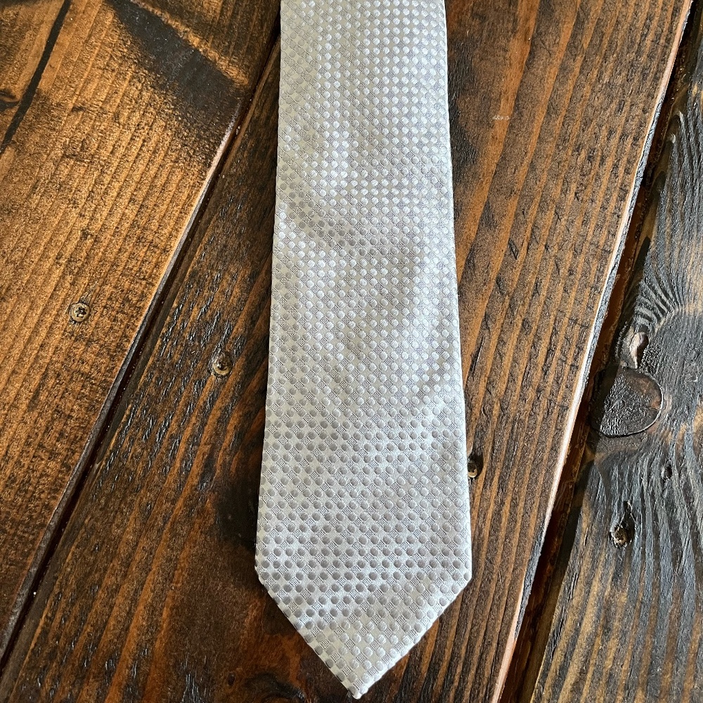 Silver Silk Men's Italian-Made Tie
